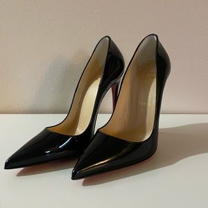 Christian Louboutin So Kate Heels